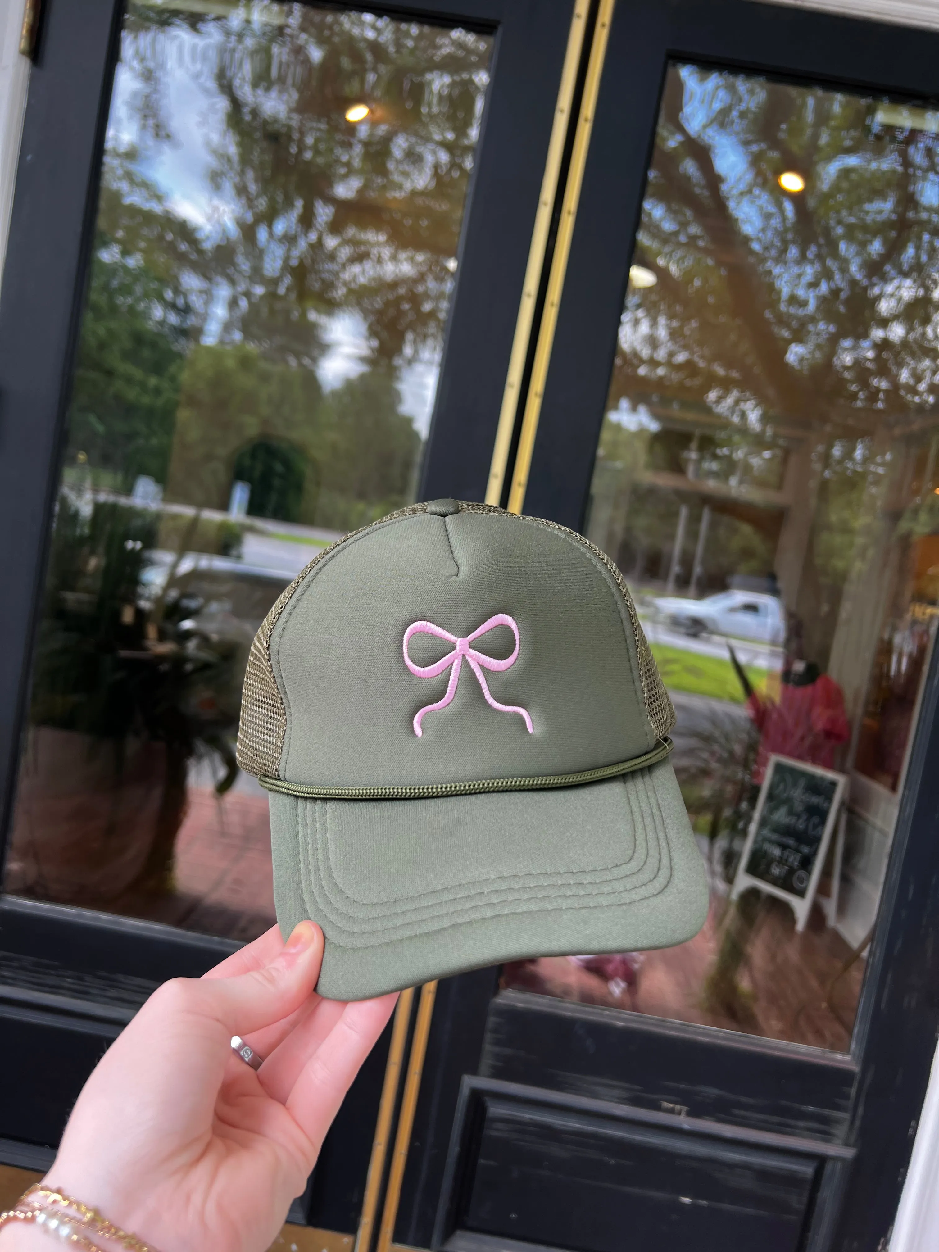 Bow Ribbon Trucker Hat