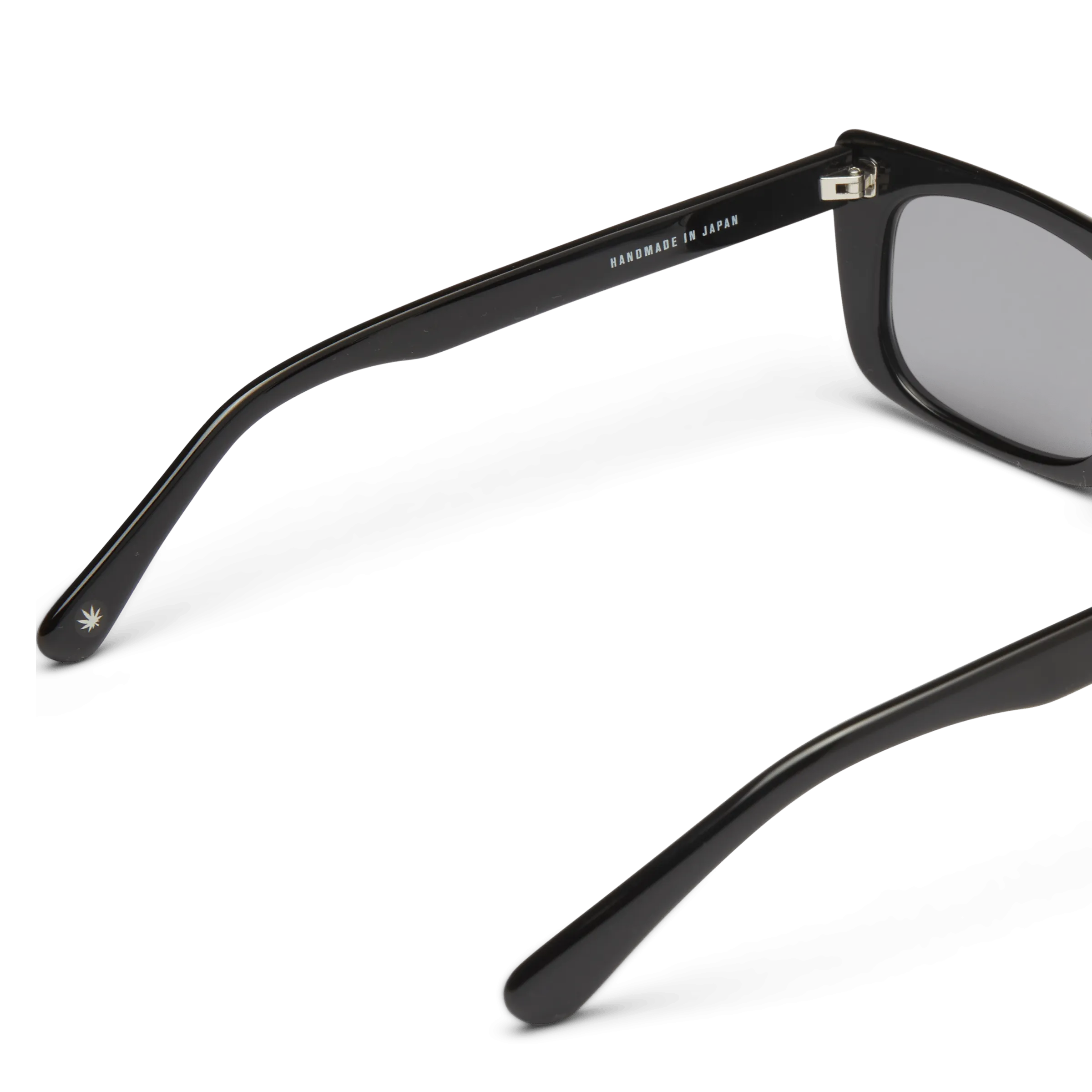 Stylish Hypno Sunglasses with Sleek Design