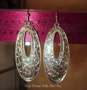 Oval earrings