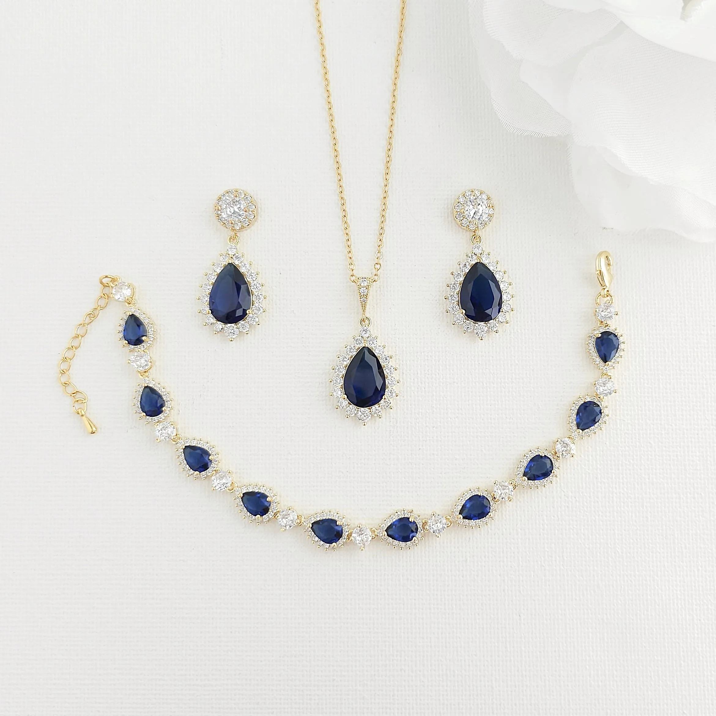 Sapphire Blue Cubic Zirconia Jewelry Set-AOI