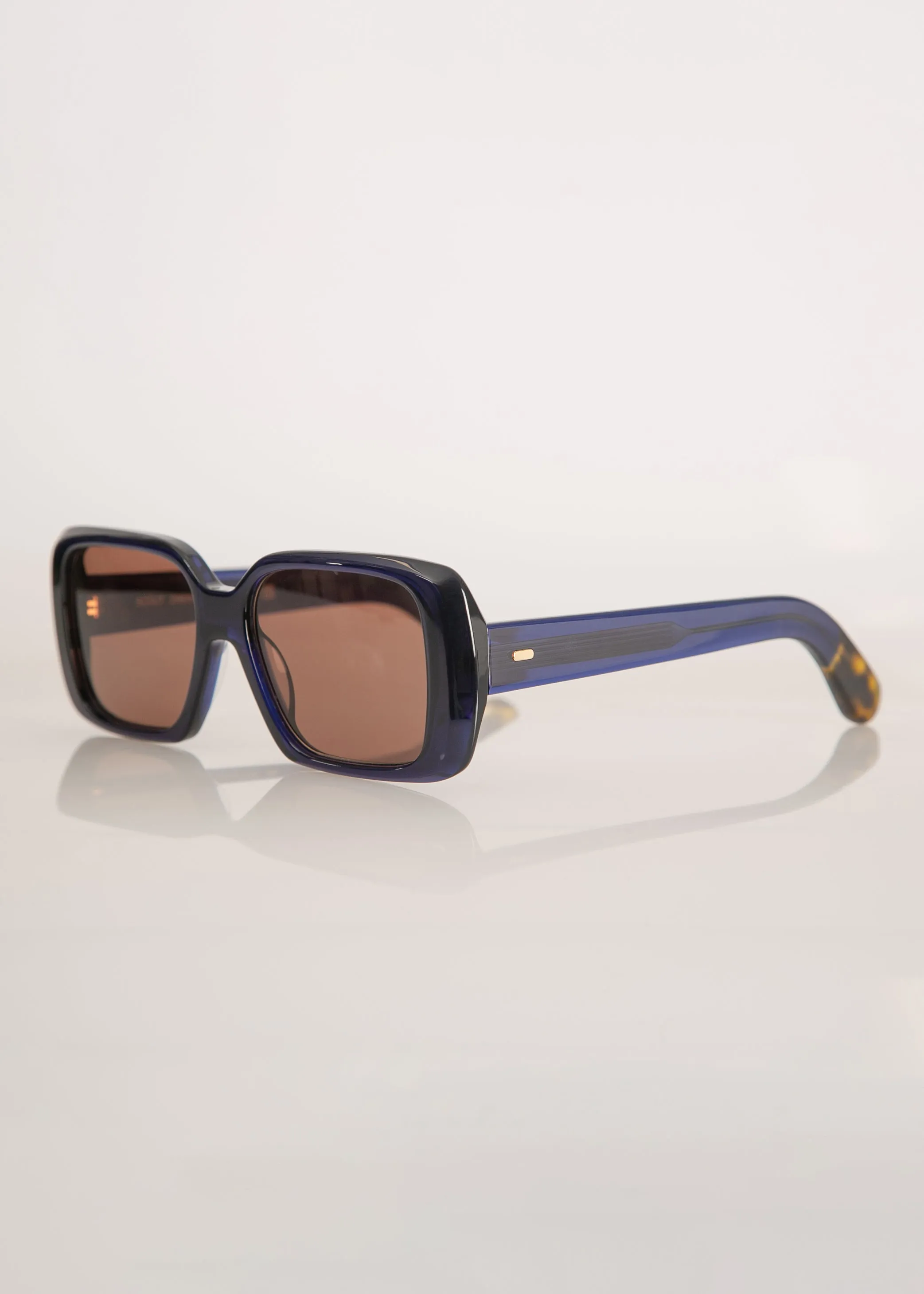 Stylish Navy Blue SCOUT Sunglasses - Trendy UV Protection Eyewear