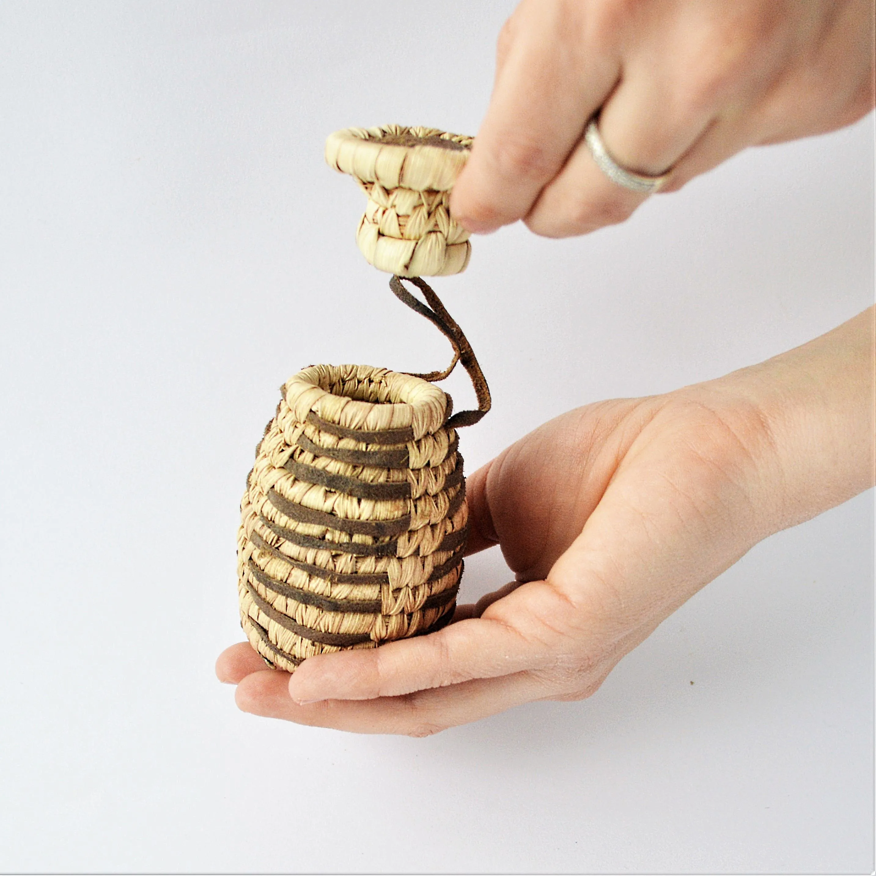 Woven Ring box, mini jewelry box